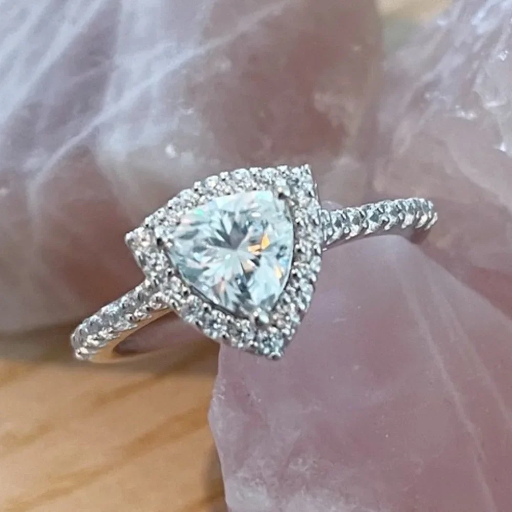 Moissanite 1 Carat Trillion Halo Ring Engagement Wedding White Gold Silver 7 - Picture 3 of 3